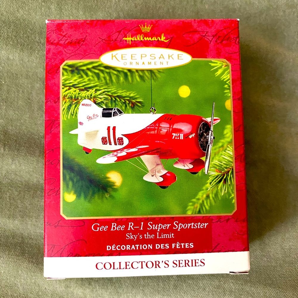 Hallmark 2001 plane Gee Bee R-1 Super Sportster
Sky's the Limit Ornament. #09